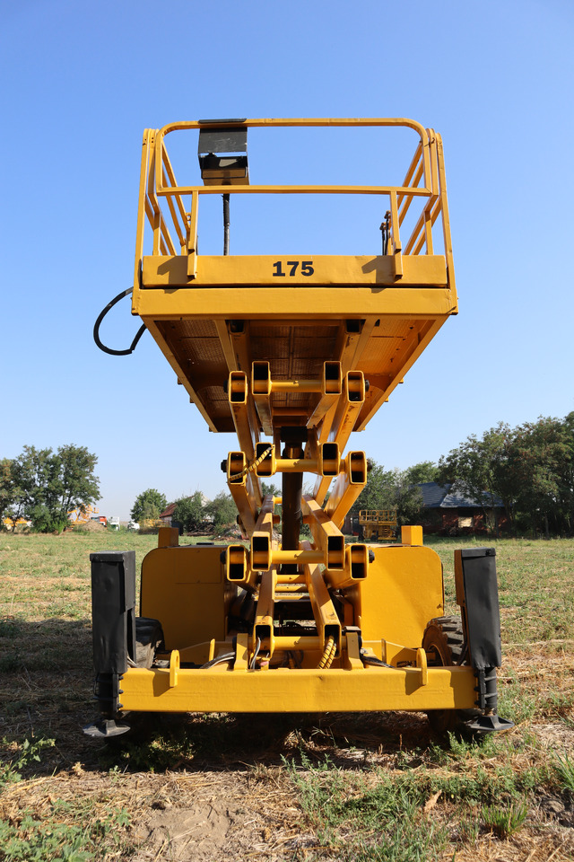 Nacelle ciseaux Haulotte HA 15 SX: photos 10