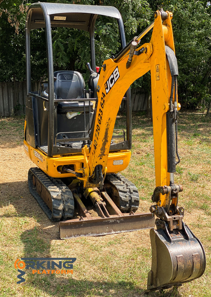 JCB 8014 CTS - Mini pelle: photos 2 JCB 8014 CTS - Mini pelle: photos 2