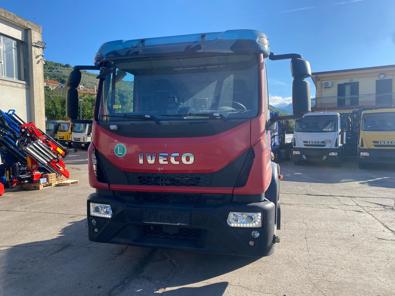 IVECO EUROCARGO 150-280 - Camion ampliroll: photos 5 IVECO EUROCARGO 150-280 - Camion ampliroll: photos 5