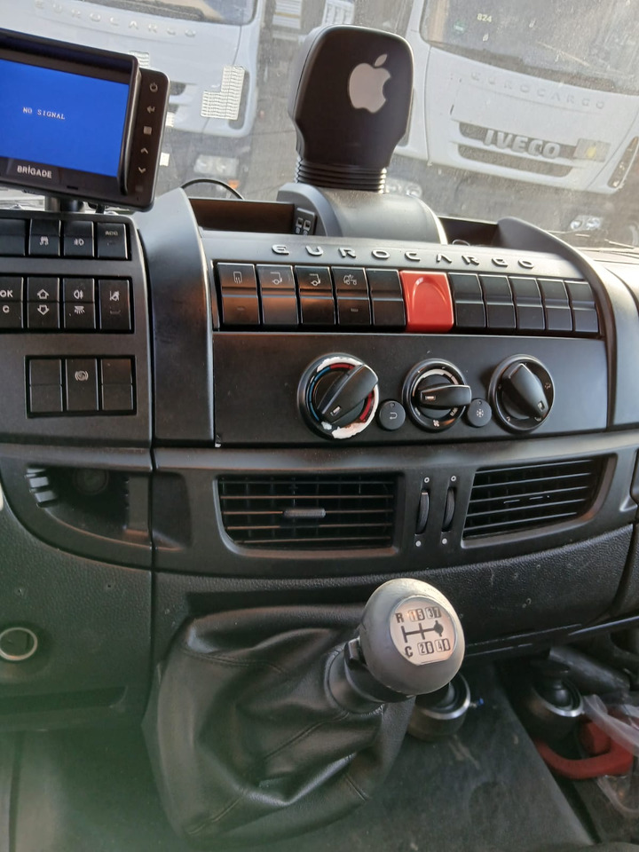 IVECO EUROCARGO 180-320 - Camion grue, Camion benne: photos 5 IVECO EUROCARGO 180-320 - Camion grue, Camion benne: photos 5