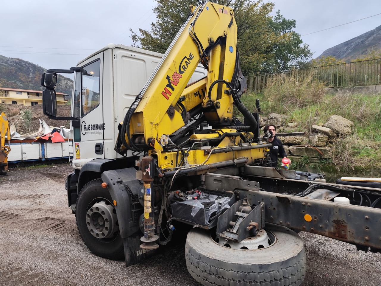 IVECO EUROCARGO 180E25 - Camion grue, Camion grue: photos 3 IVECO EUROCARGO 180E25 - Camion grue, Camion grue: photos 3
