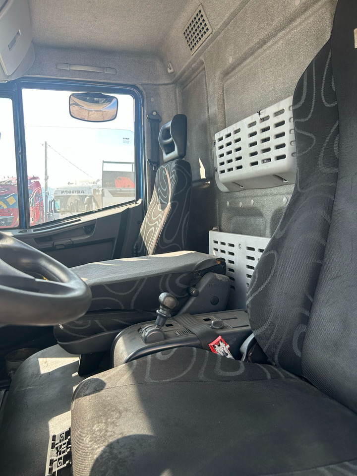 Châssis cabine IVECO EUROCARGO 190EL28: photos 18