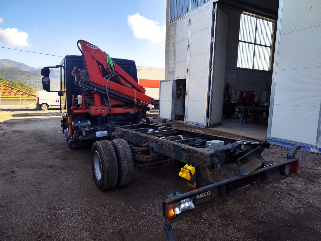 IVECO EUROCARGO 80E18 - crédit-bail IVECO EUROCARGO 80E18: photos 8 IVECO EUROCARGO 80E18 - crédit-bail IVECO EUROCARGO 80E18: photos 8