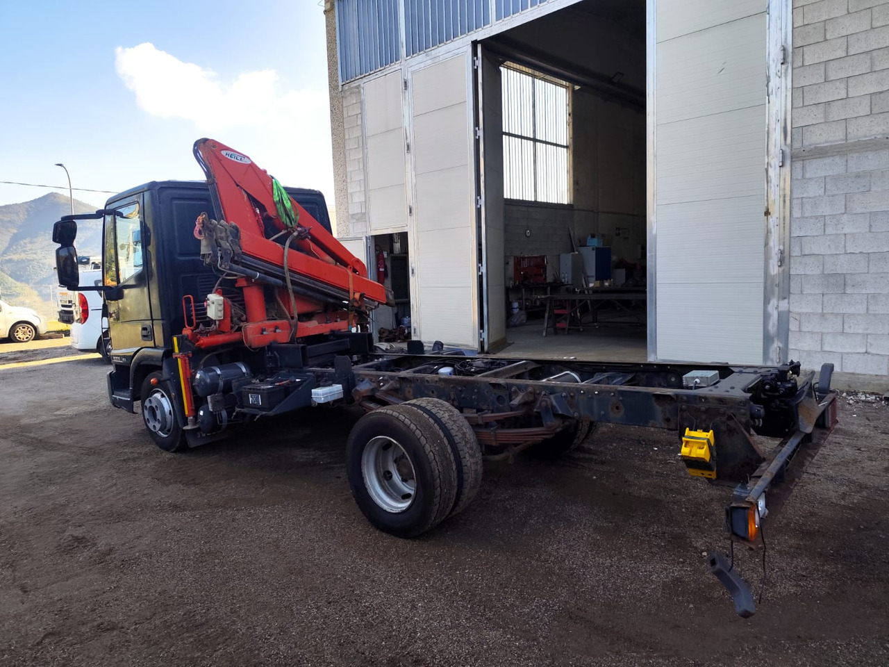 IVECO EUROCARGO 80E18 - crédit-bail IVECO EUROCARGO 80E18: photos 7 IVECO EUROCARGO 80E18 - crédit-bail IVECO EUROCARGO 80E18: photos 7