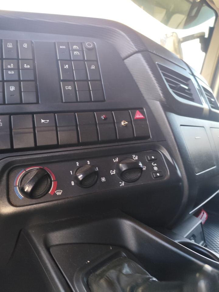 IVECO STRALIS AD 260S31 Y/P - crédit-bail IVECO STRALIS AD 260S31 Y/P: photos 10