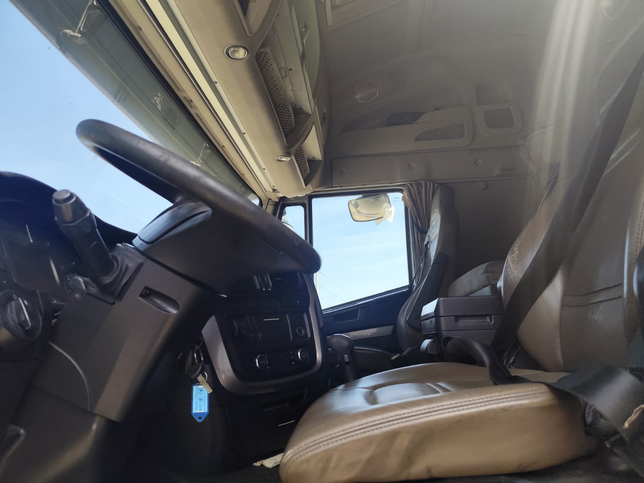 Camion plateau IVECO STRALIS AS 260S46: photos 10