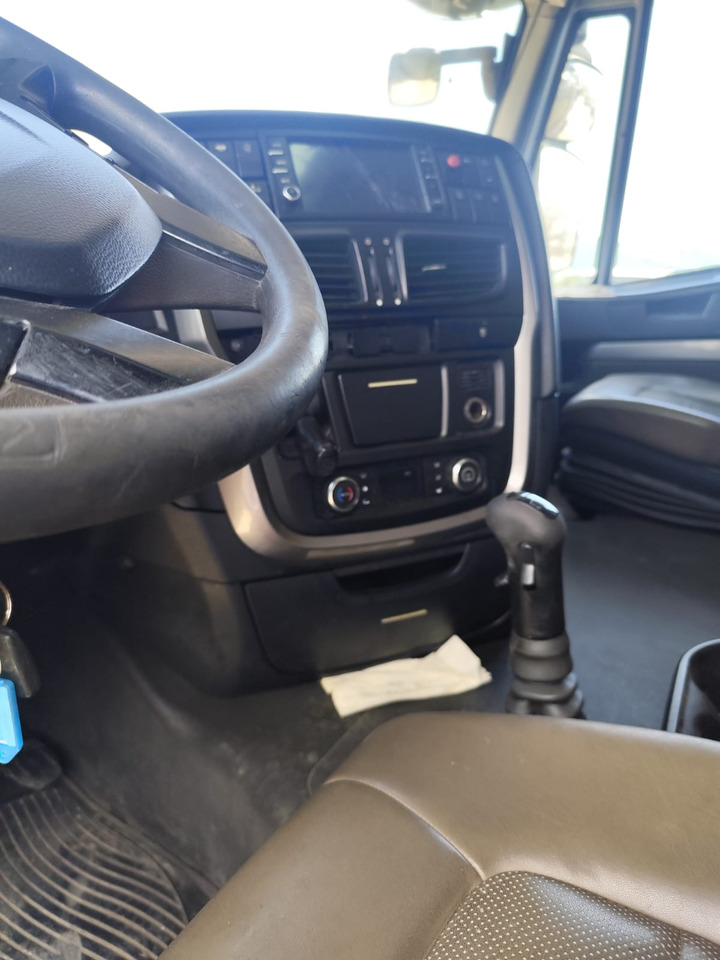 Camion plateau IVECO STRALIS AS 260S46: photos 6