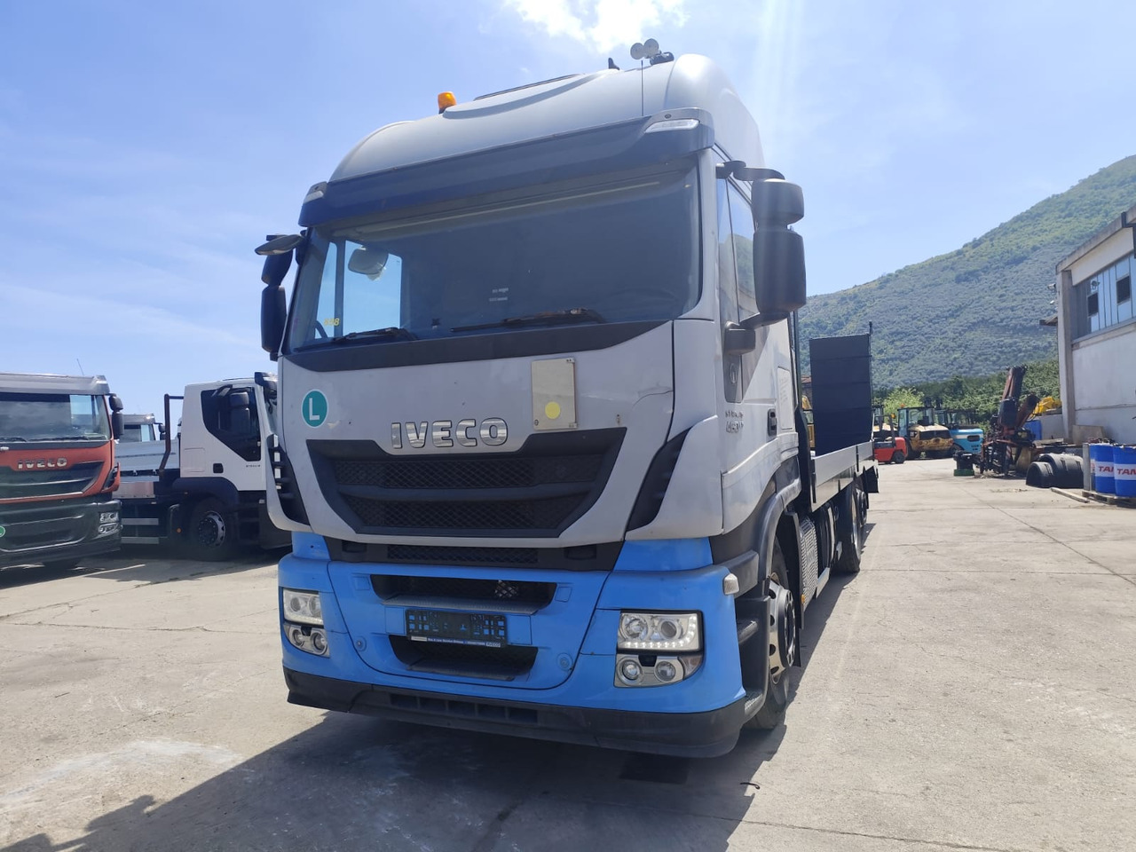 Camion plateau IVECO STRALIS AS 260S46: photos 32