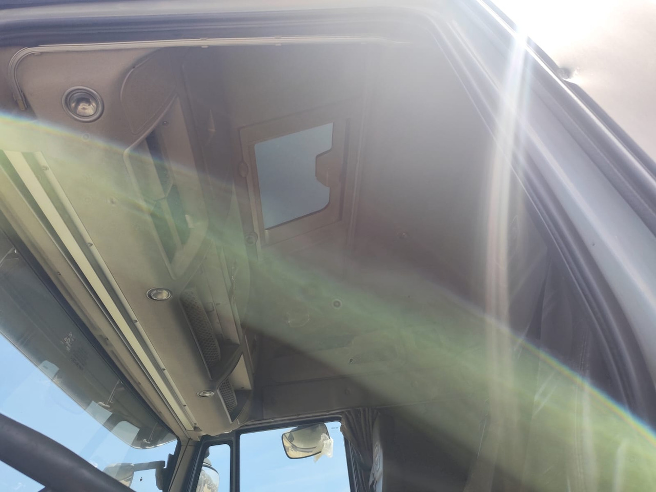 Camion plateau IVECO STRALIS AS 260S46: photos 9