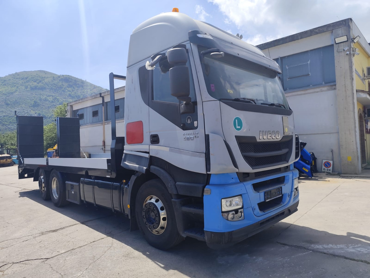 Camion plateau IVECO STRALIS AS 260S46: photos 27