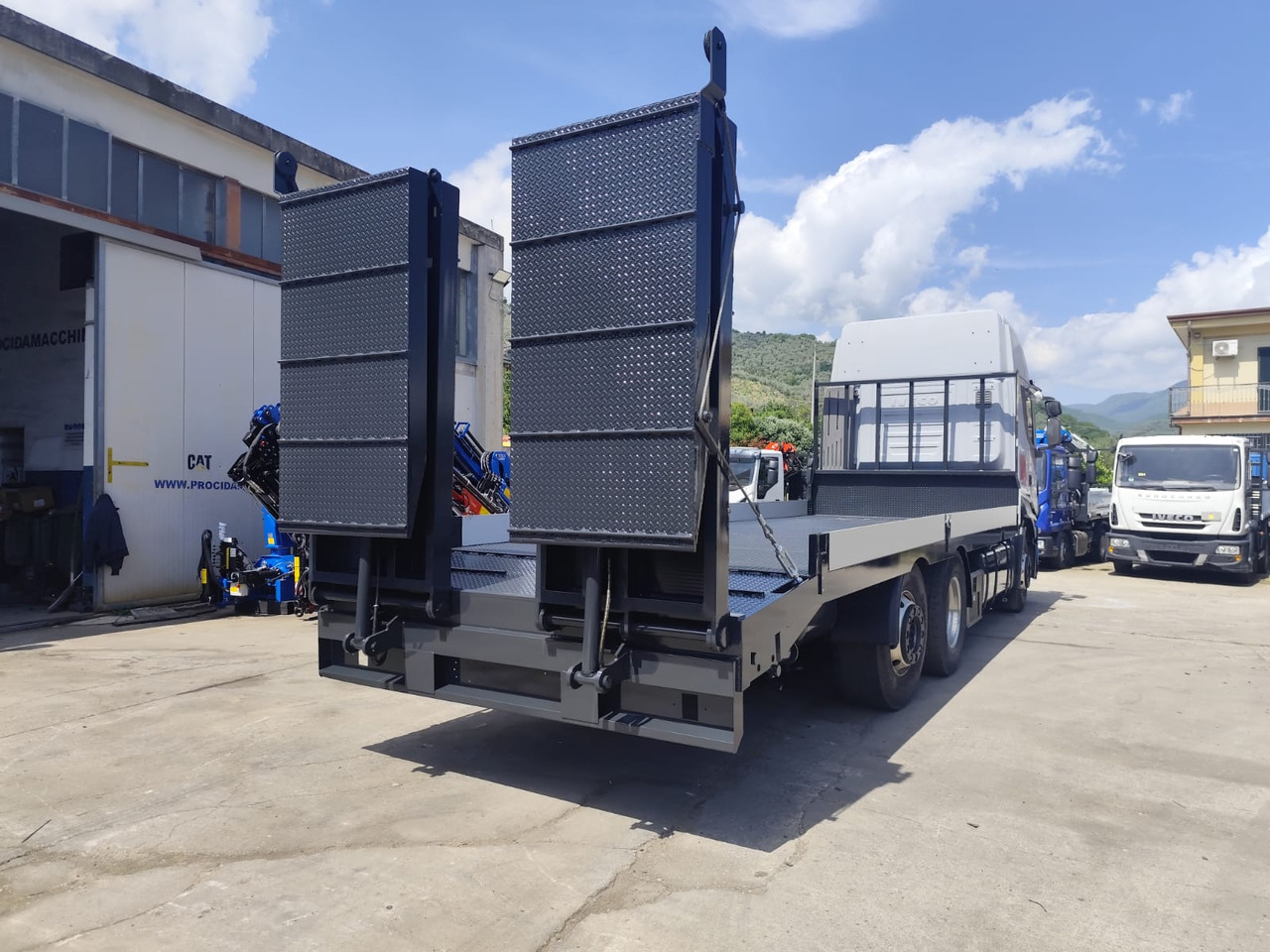 Camion plateau IVECO STRALIS AS 260S46: photos 21