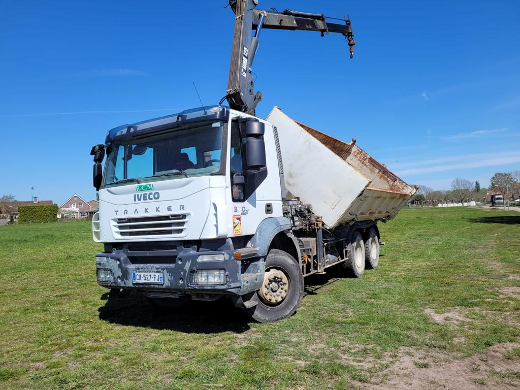 Camion grue, Camion benne IVECO TRAKKER 260T36: photos 18 Camion grue, Camion benne IVECO TRAKKER 260T36: photos 18
