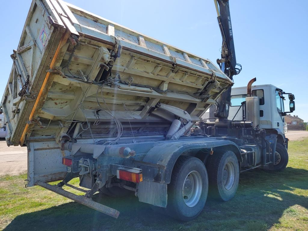 Camion grue, Camion benne IVECO TRAKKER 260T36: photos 17 Camion grue, Camion benne IVECO TRAKKER 260T36: photos 17