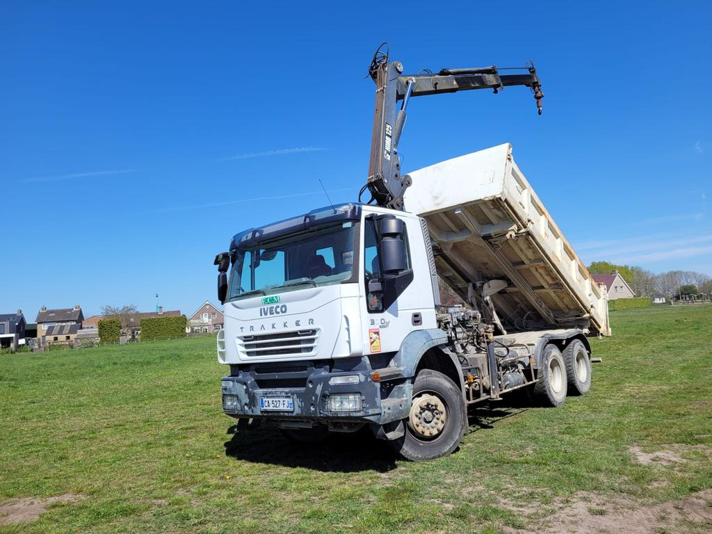 Camion grue, Camion benne IVECO TRAKKER 260T36: photos 15 Camion grue, Camion benne IVECO TRAKKER 260T36: photos 15