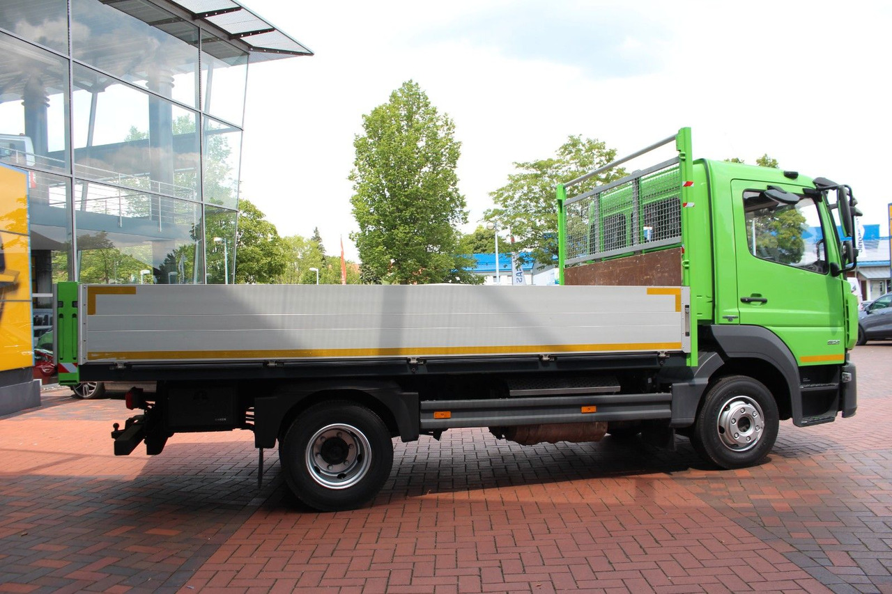 Camion plateau Mercedes-Benz Atego  Pritsche 921: photos 6