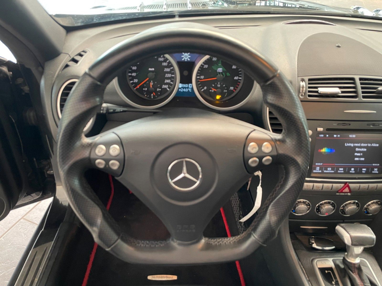 Cabriolet Mercedes-Benz SLK 200 SLK Roadster  Navi Leder: photos 13
