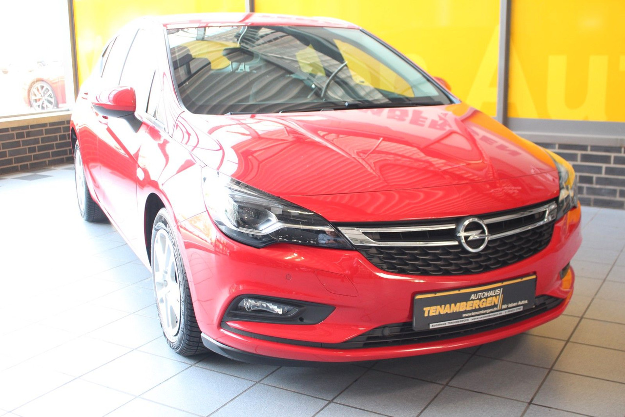 Opel Astra K Lim. Innovation Navi Voll-LED Kamera - Berline: photos 2 Opel Astra K Lim. Innovation Navi Voll-LED Kamera - Berline: photos 2
