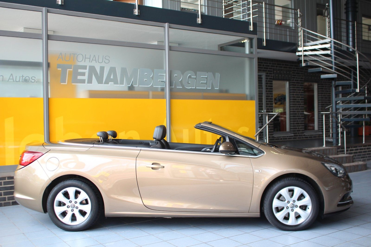 Opel Cascada Innovation AT Sitz- & Lenkradhzg BiXenon - Cabriolet: photos 3 Opel Cascada Innovation AT Sitz- & Lenkradhzg BiXenon - Cabriolet: photos 3