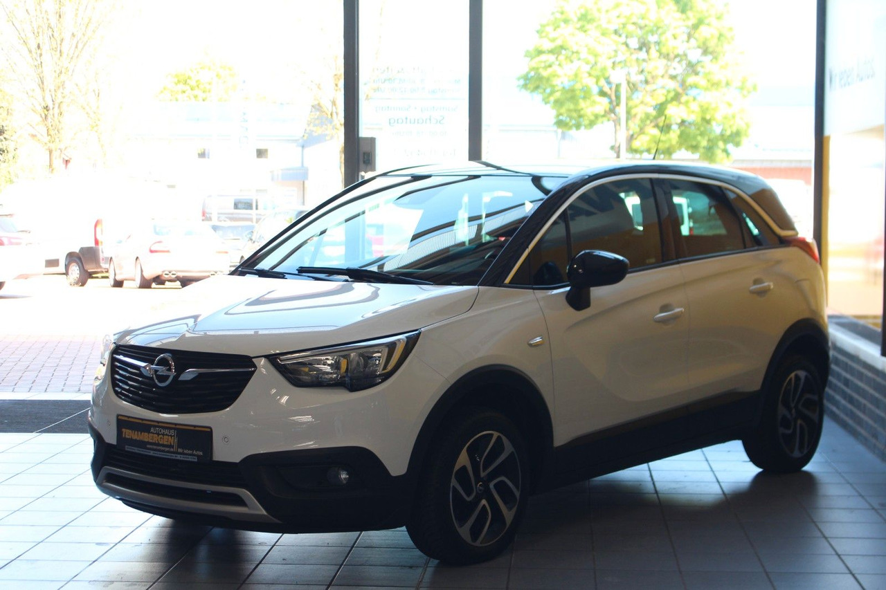 Opel Crossland (X) Innovation AT-6 Sitz- & Lenkradhzg - SUV: photos 4 Opel Crossland (X) Innovation AT-6 Sitz- & Lenkradhzg - SUV: photos 4