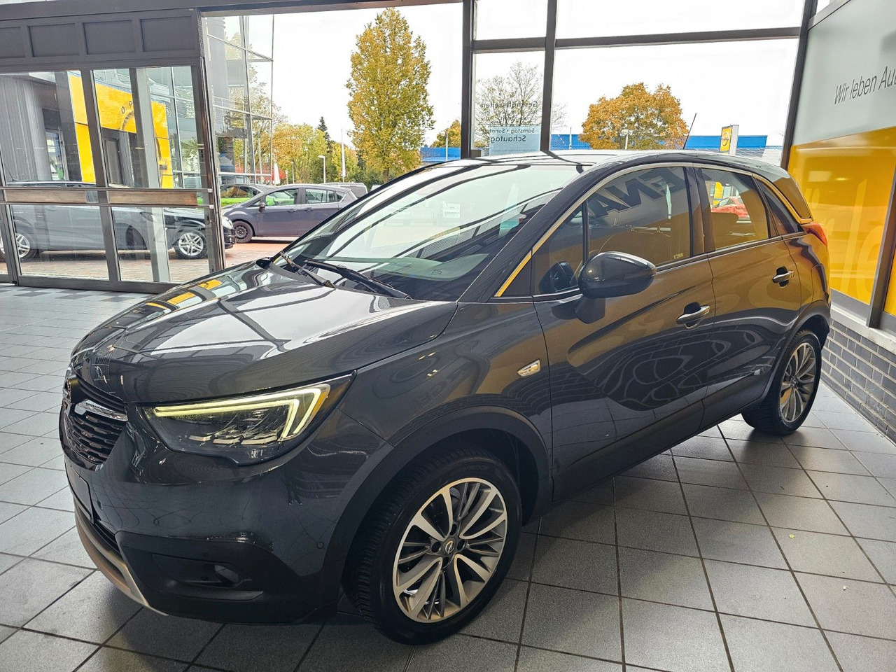 Opel Crossland (X) SHZ Lhzg Navi AHK - Transport de personnes: photos 3 Opel Crossland (X) SHZ Lhzg Navi AHK - Transport de personnes: photos 3