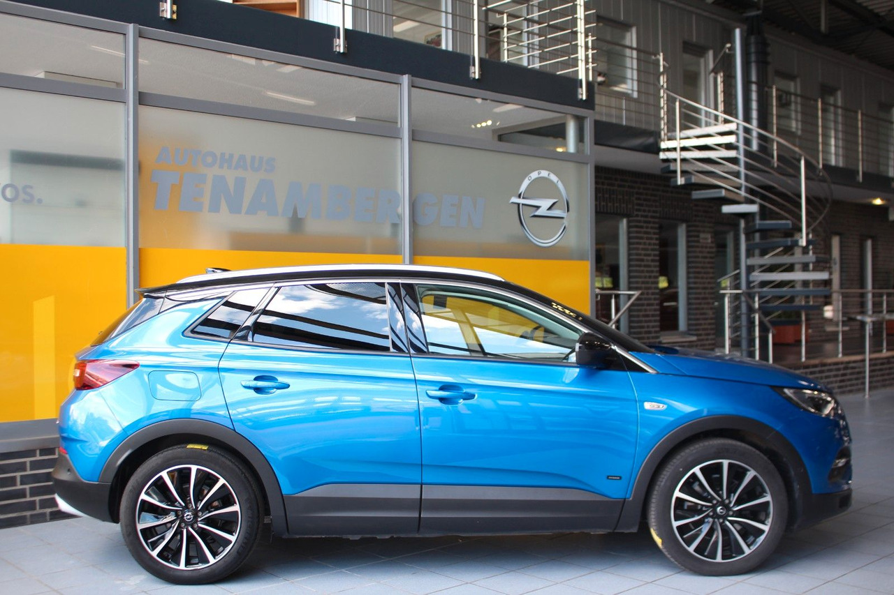 Opel Grandland Plug-in-Hybrid AHK Navi Leder LED Kam. - SUV: photos 4 Opel Grandland Plug-in-Hybrid AHK Navi Leder LED Kam. - SUV: photos 4