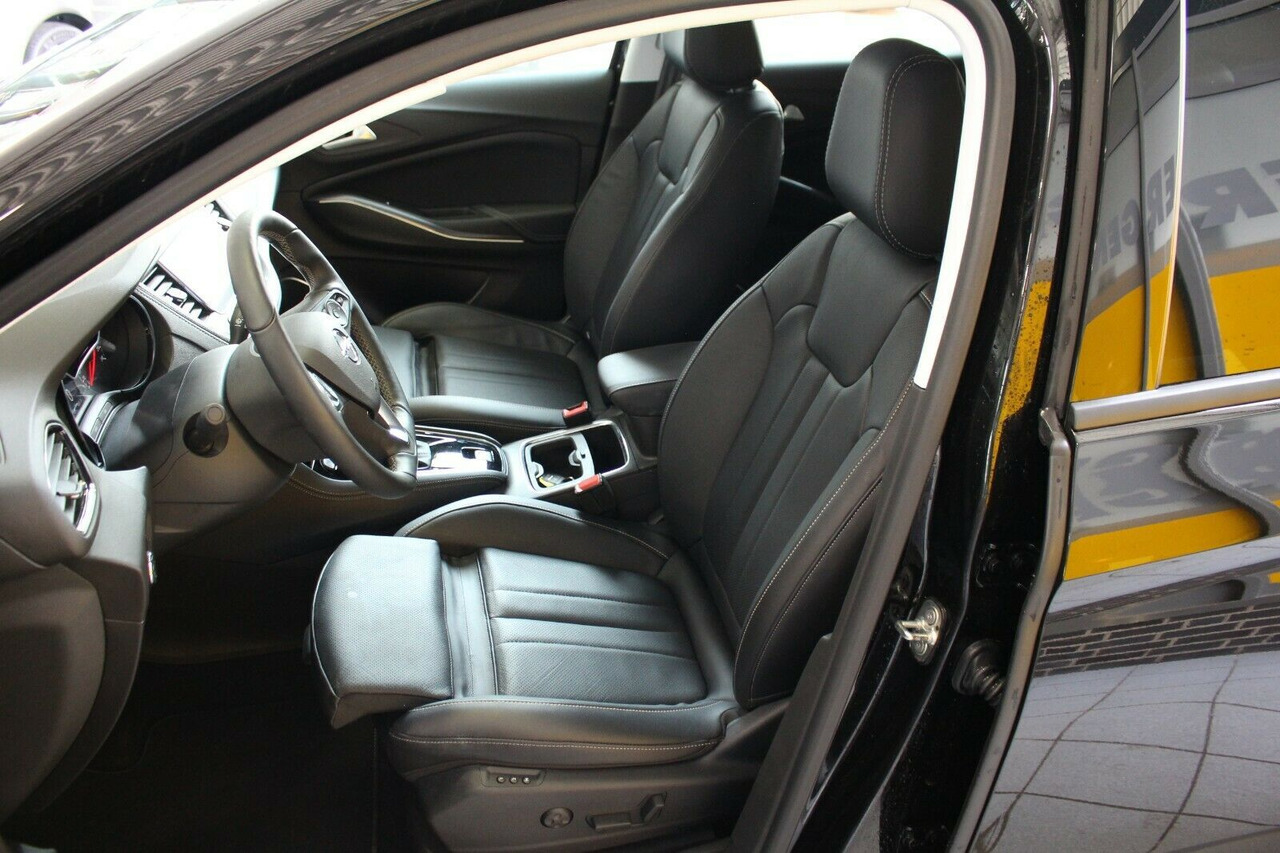 SUV Opel Grandland X Ultimate Leder 360°Kamera DAB: photos 11