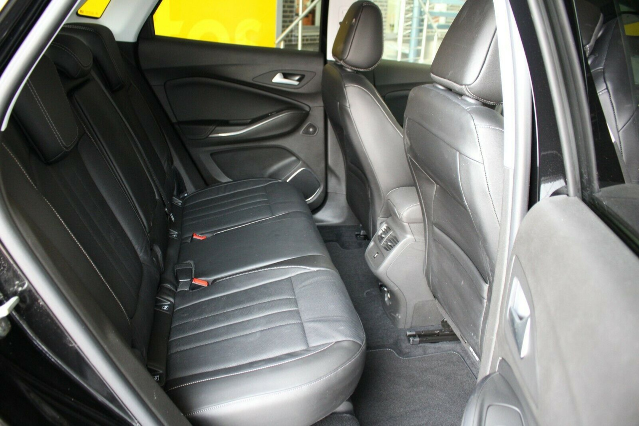 SUV Opel Grandland X Ultimate Leder 360°Kamera DAB: photos 10