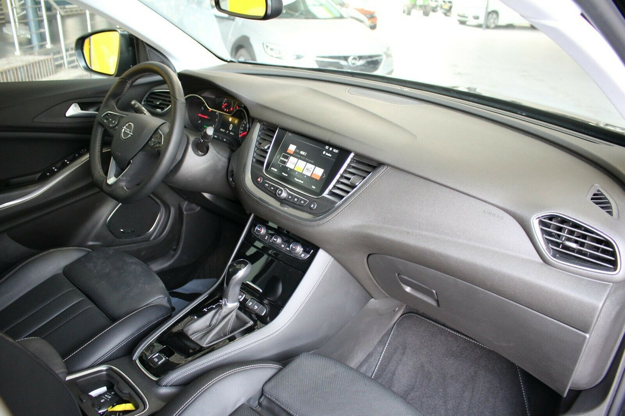 SUV Opel Grandland X Ultimate Leder 360°Kamera DAB: photos 7