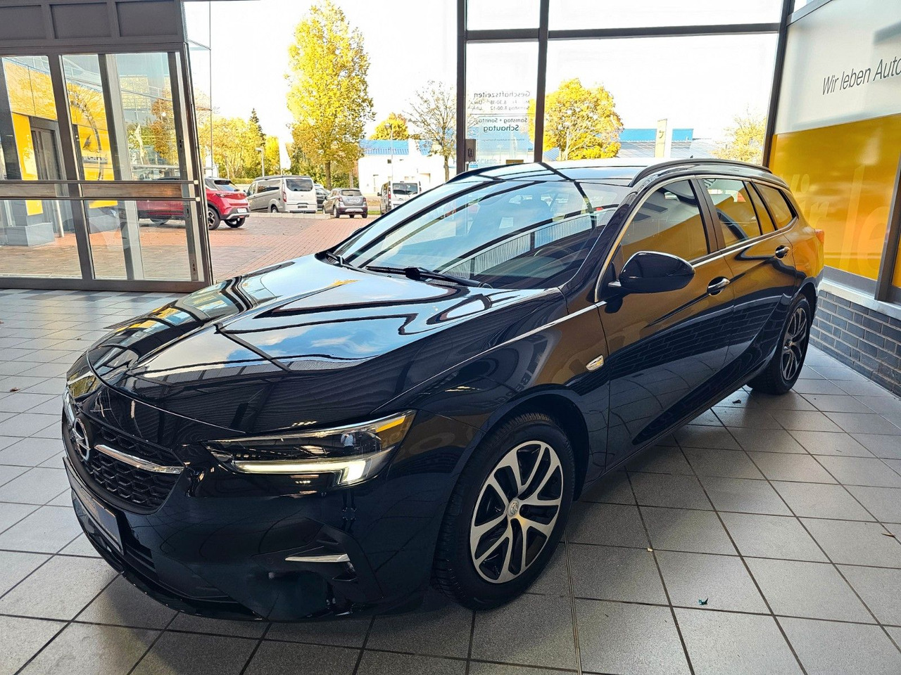 Opel Insignia B ST SHZ LHzg Carplay PDC Spurassistent - Voiture break: photos 4 Opel Insignia B ST SHZ LHzg Carplay PDC Spurassistent - Voiture break: photos 4
