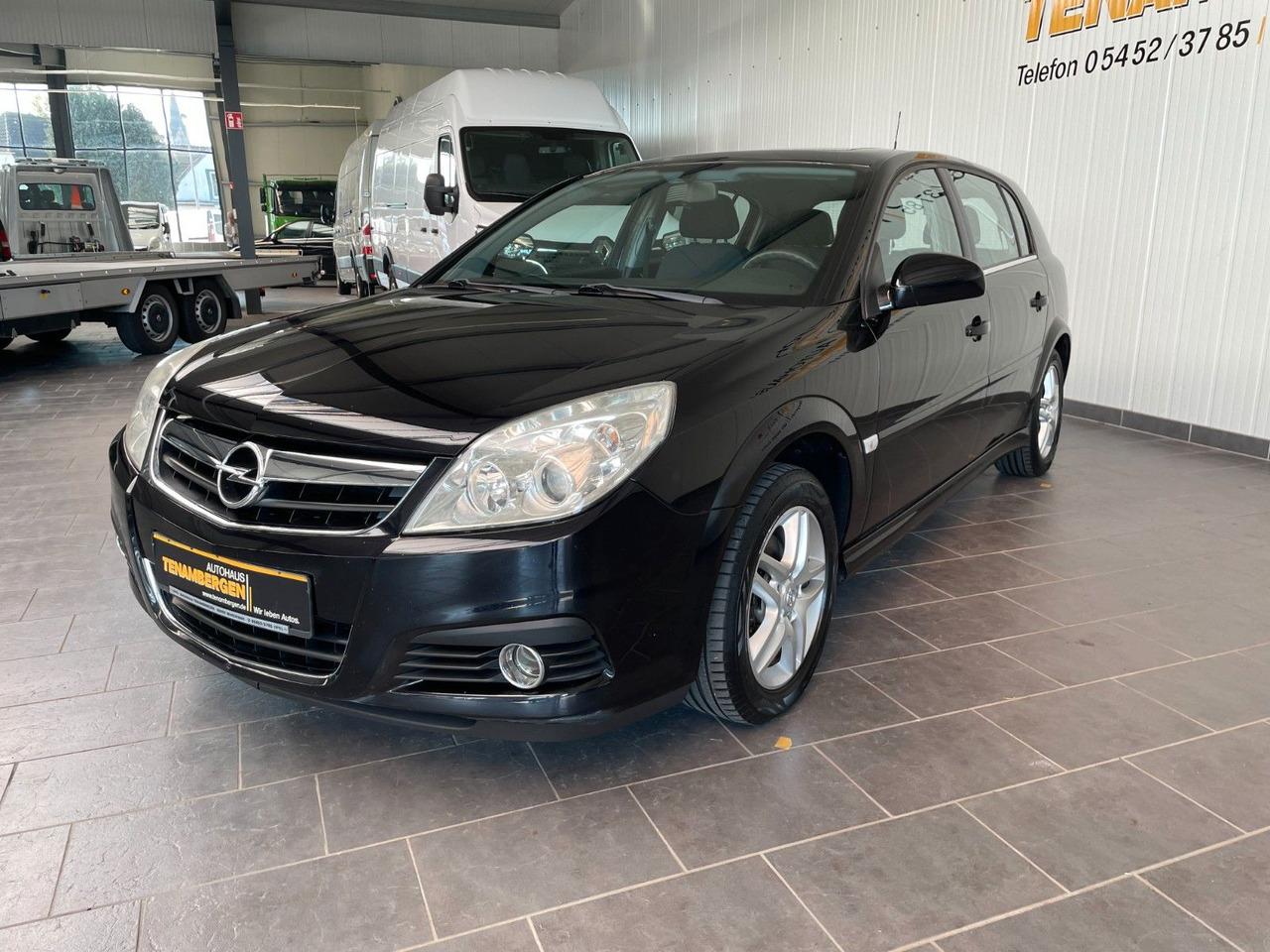 Opel Signum Edition Bluetooth Navi Automatik - Voiture break: photos 5 Opel Signum Edition Bluetooth Navi Automatik - Voiture break: photos 5