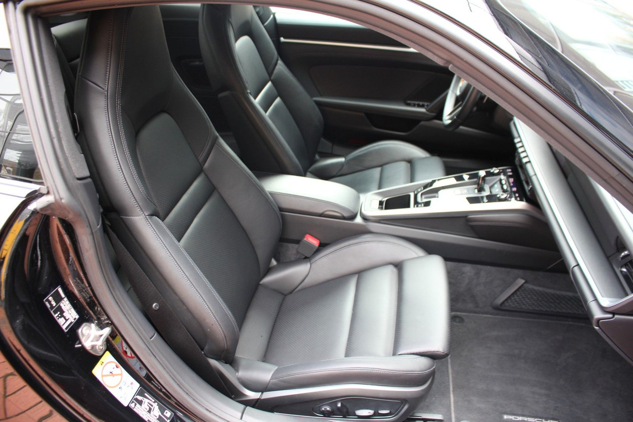Voiture Porsche 992 Carrera 4S Sport-Chrono Matrix-LED Bose: photos 10