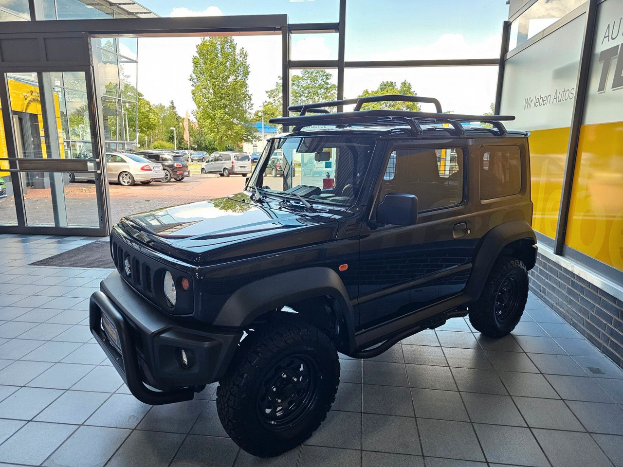 Suzuki Jimny Comfort AllGrip Leiter Dachträger Federn - SUV: photos 3 Suzuki Jimny Comfort AllGrip Leiter Dachträger Federn - SUV: photos 3