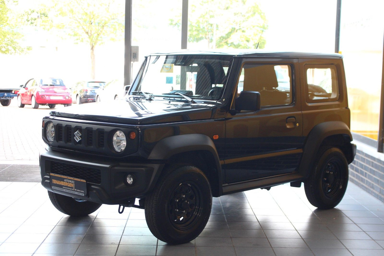 Suzuki Jimny zuschaltbarer Allradantrieb Allgrip - SUV: photos 4 Suzuki Jimny zuschaltbarer Allradantrieb Allgrip - SUV: photos 4