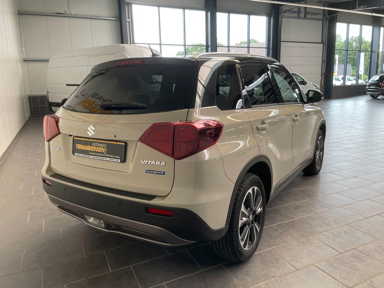 Suzuki Vitara 1.5 Mild-Hybrid Comfort+ 4x2 LED DAB+ ACC - SUV: photos 3 Suzuki Vitara 1.5 Mild-Hybrid Comfort+ 4x2 LED DAB+ ACC - SUV: photos 3
