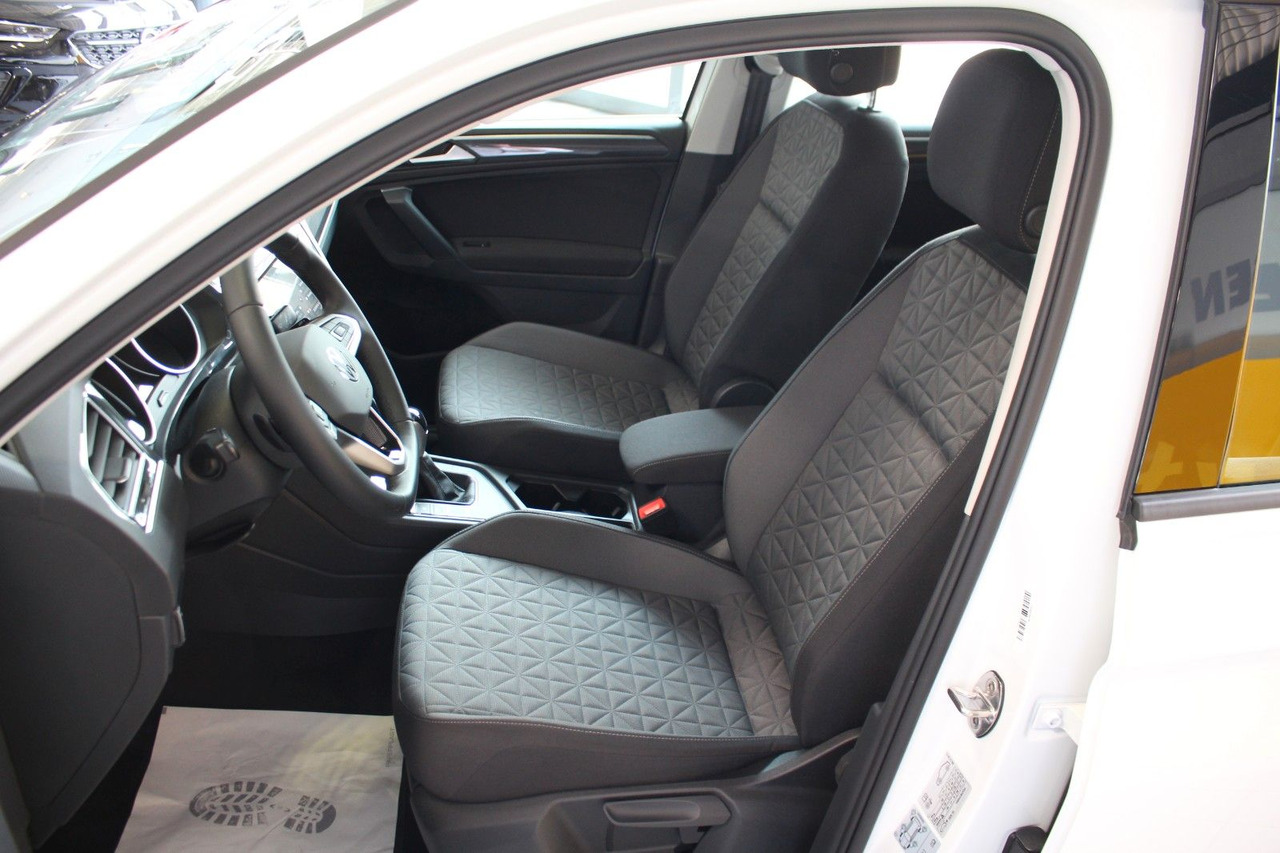 SUV Volkswagen Tiguan Life DSG LED Kamera Navi AHK ACC: photos 14