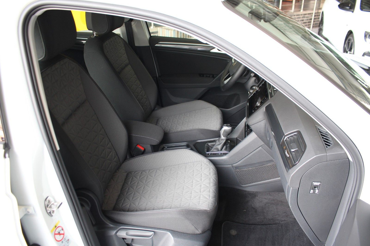 SUV Volkswagen Tiguan Life DSG LED Kamera Navi AHK ACC: photos 10