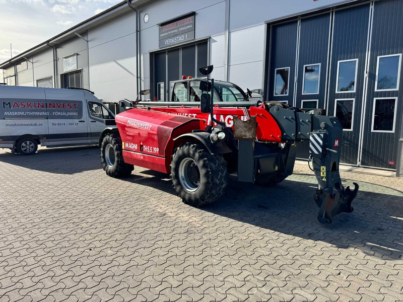 MAGNI 5,5.19 P - Chariot télescopique: photos 5 MAGNI 5,5.19 P - Chariot télescopique: photos 5