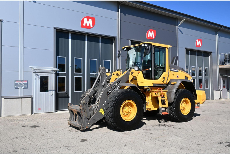 Volvo L90H - Chargeuse sur pneus: photos 2 Volvo L90H - Chargeuse sur pneus: photos 2