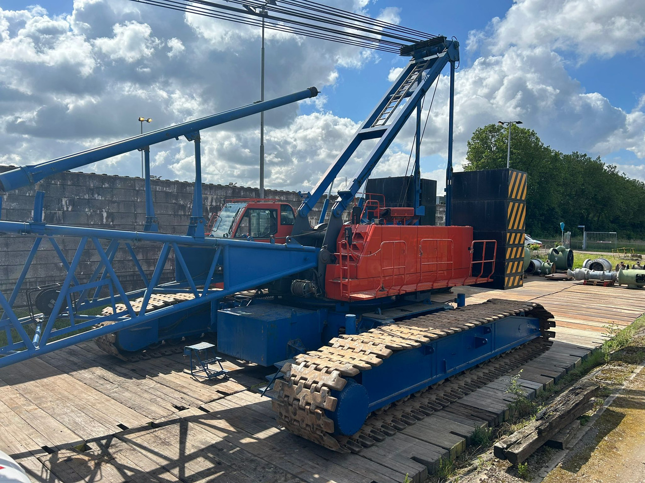 KOBELCO 7250 - Grue sur chenilles: photos 2 KOBELCO 7250 - Grue sur chenilles: photos 2