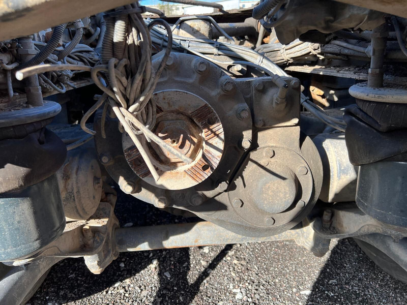 Volvo RTS2370A - Essieu arrière: photos 2 Volvo RTS2370A - Essieu arrière: photos 2