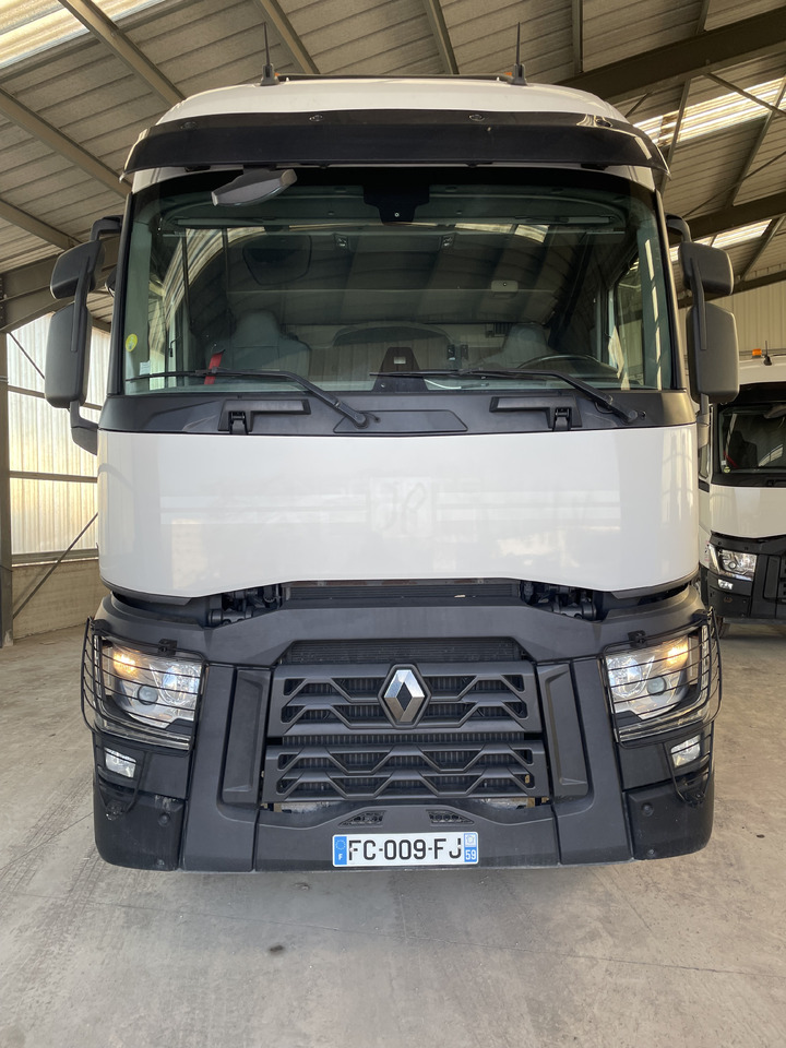 RENAULT T460 - Tracteur routier: photos 1 RENAULT T460 - Tracteur routier: photos 1