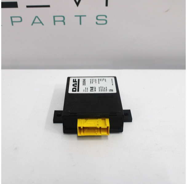 DAF XF106 CDS-4 Module 2030946 - Bloc de gestion pour Camion: photos 1 DAF XF106 CDS-4 Module 2030946 - Bloc de gestion pour Camion: photos 1