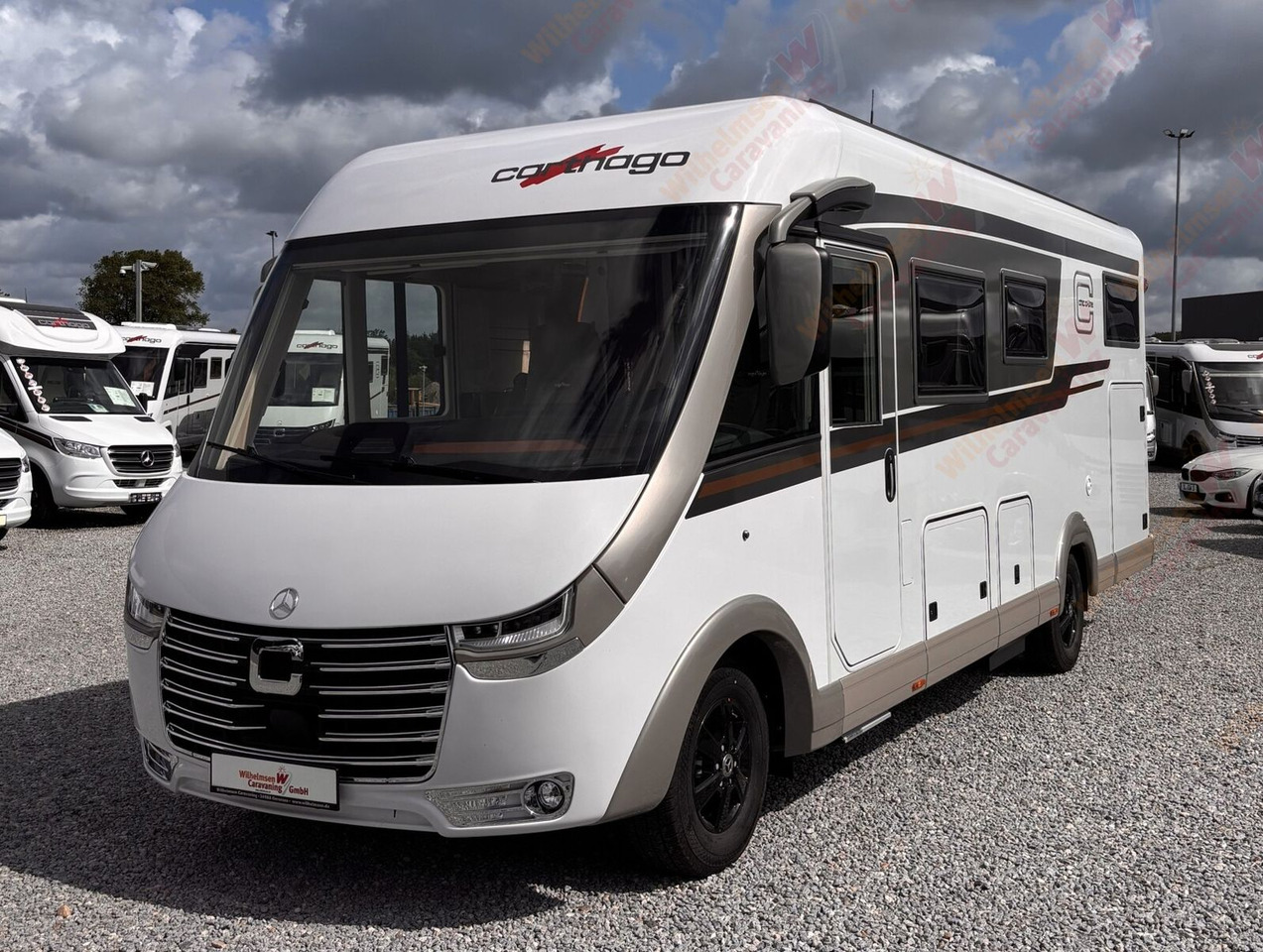Carthago chic c-line I 4.9 LE Mercedes*ALDE*Super Paket* - Camping-car intégral: photos 2 Carthago chic c-line I 4.9 LE Mercedes*ALDE*Super Paket* - Camping-car intégral: photos 2