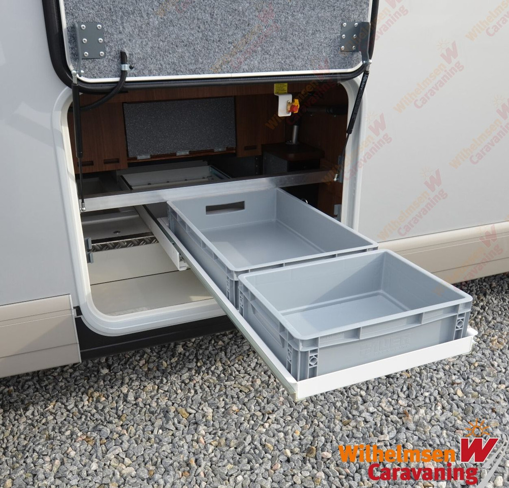 Carthago chic e-line xl I I 61 LE 5. Sitz 56.599 Rabatt - Camping-car intégral: photos 4 Carthago chic e-line xl I I 61 LE 5. Sitz 56.599 Rabatt - Camping-car intégral: photos 4