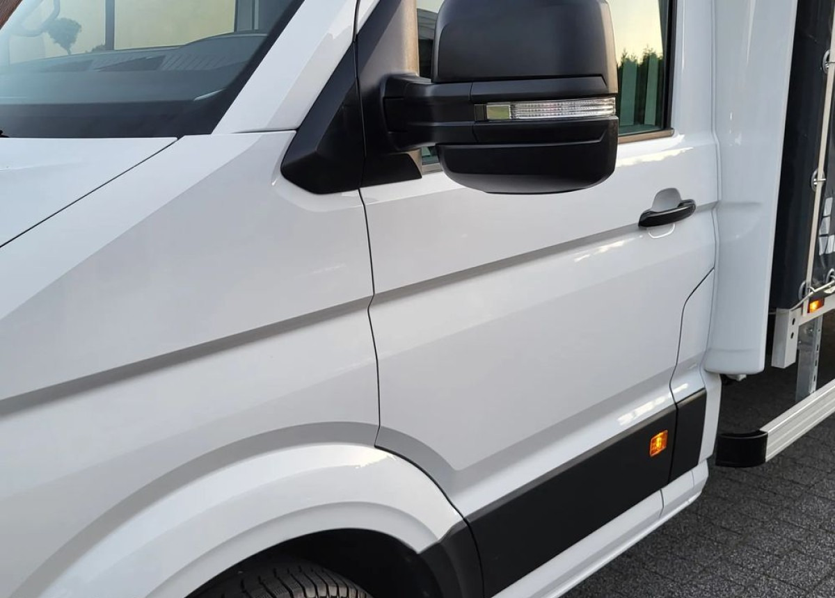Utilitaire plateau baché Volkswagen Crafter: photos 8