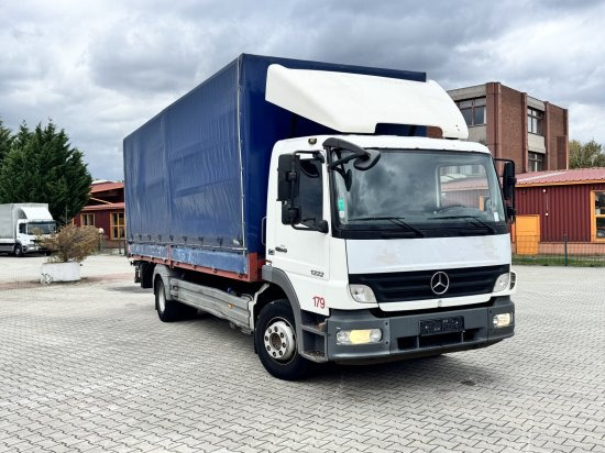Mercedes-Benz Atego 1222 L Euro 4 - Camion à rideaux coulissants: photos 1 Mercedes-Benz Atego 1222 L Euro 4 - Camion à rideaux coulissants: photos 1