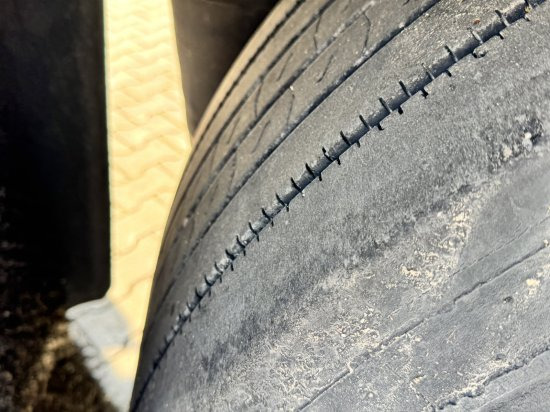 Semi-remorque fourgon Schmitz Kasten/Koffer SKO24/L13.62FP 25-3B: photos 12 Semi-remorque fourgon Schmitz Kasten/Koffer SKO24/L13.62FP 25-3B: photos 12