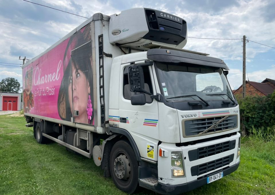 Volvo FM 9 260 - Camion frigorifique: photos 1 Volvo FM 9 260 - Camion frigorifique: photos 1