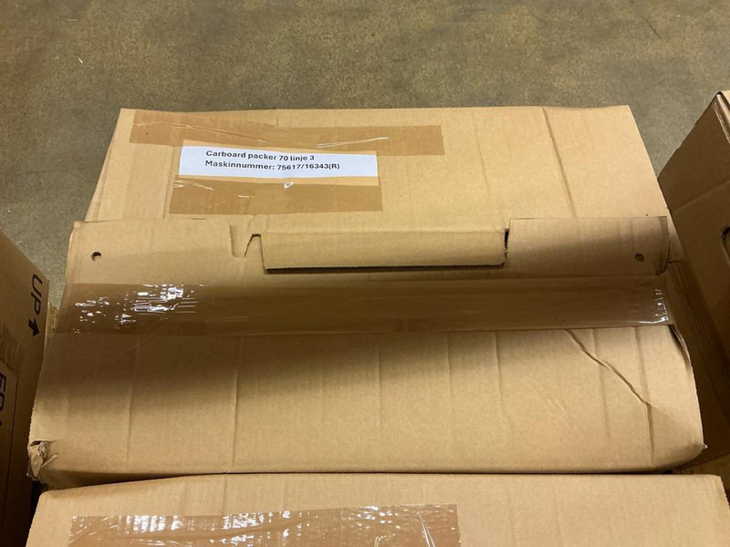 Machine d'emballage et de conditionnement Tetra Pak Cardboard Packer: photos 17 Machine d'emballage et de conditionnement Tetra Pak Cardboard Packer: photos 17