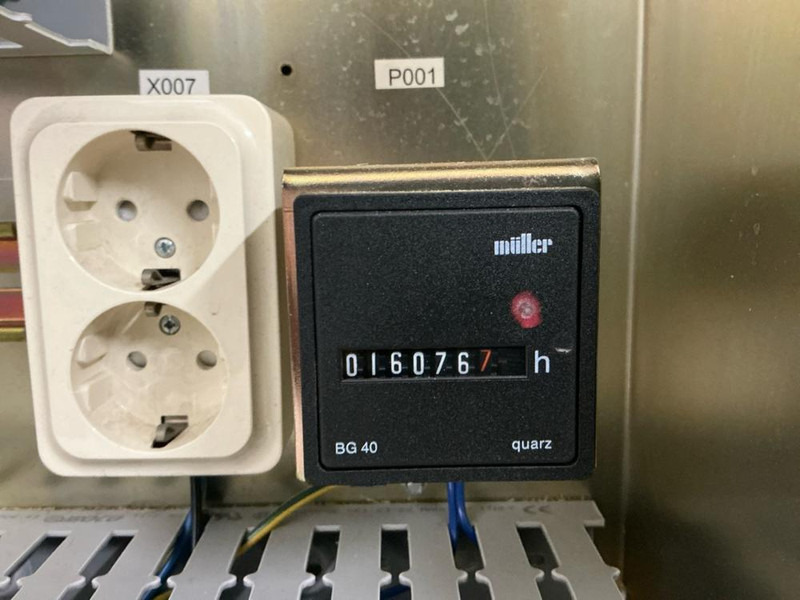 Machine d'emballage et de conditionnement Tetra Pak Cardboard Packer: photos 14 Machine d'emballage et de conditionnement Tetra Pak Cardboard Packer: photos 14